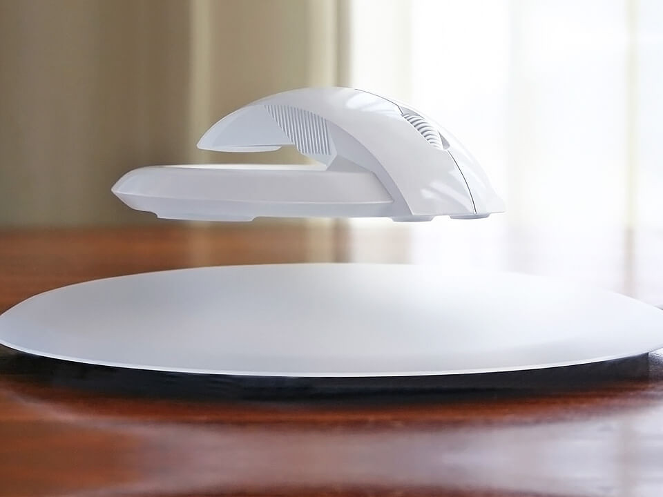 磁浮滑鼠 BAT,未來可望改善電腦族手腕問題